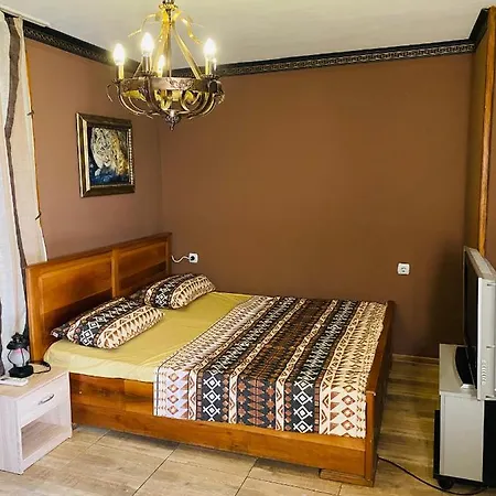 Бургасский Дом * Burgaz